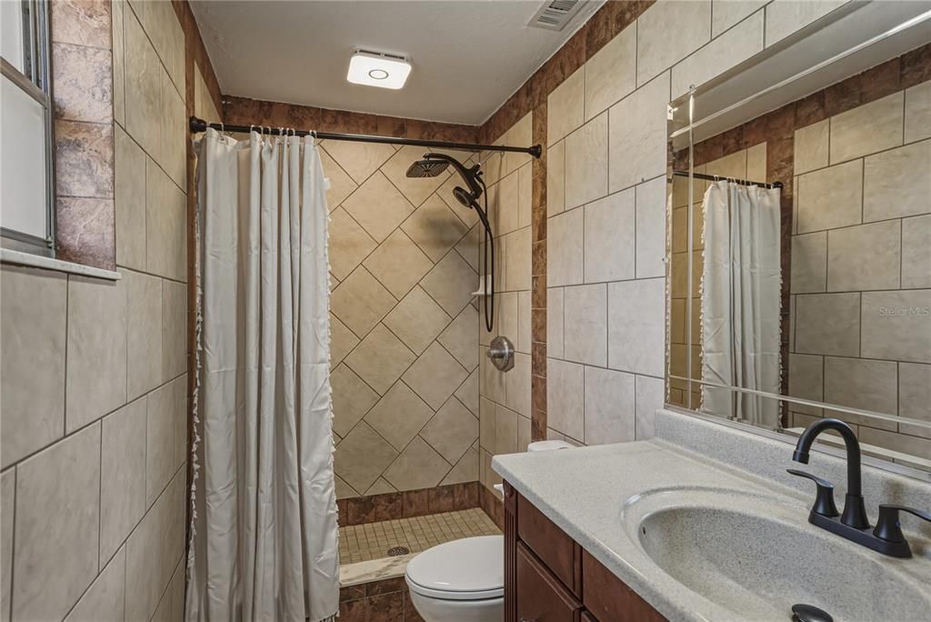 For Sale: $434,900 (4 beds, 3 baths, 2206 Square Feet)