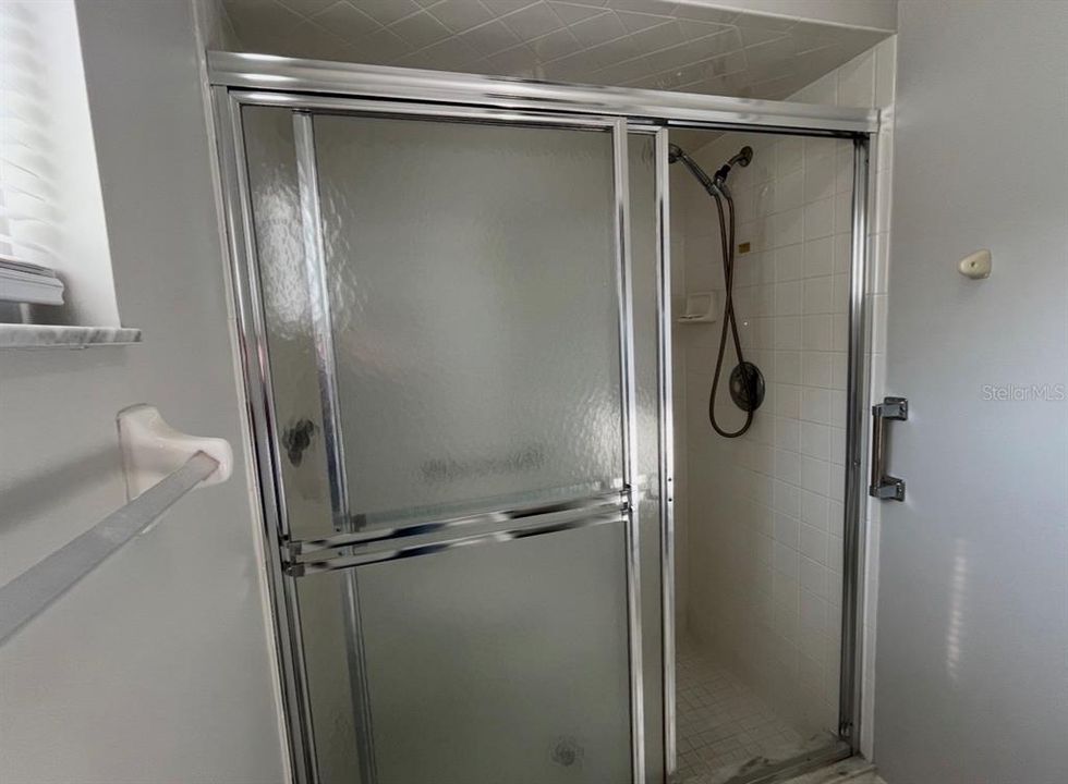 На продажу: $230,000 (2 спален, 2 ванн, 1678 Квадратных фут)
