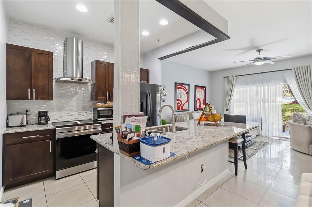En Venta: $285,000 (3 camas, 2 baños, 1517 Pies cuadrados)