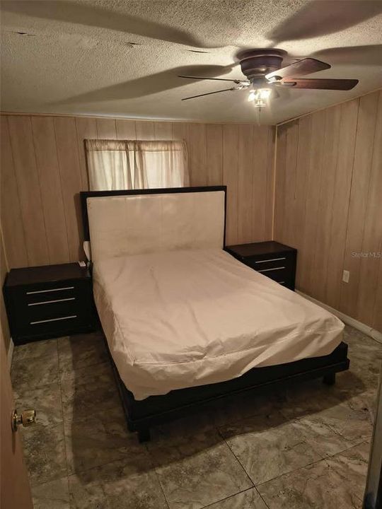 For Sale: $150,000 (2 beds, 1 baths, 864 Square Feet)