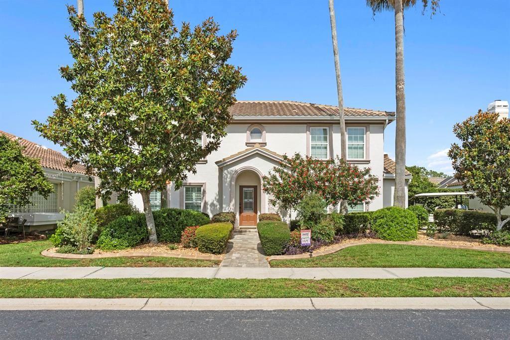 For Sale: $949,000 (4 beds, 2 baths, 3054 Square Feet)