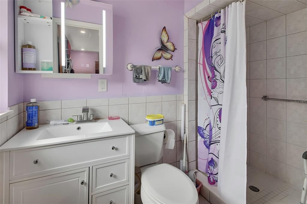 En Venta: $255,000 (3 camas, 2 baños, 1450 Pies cuadrados)