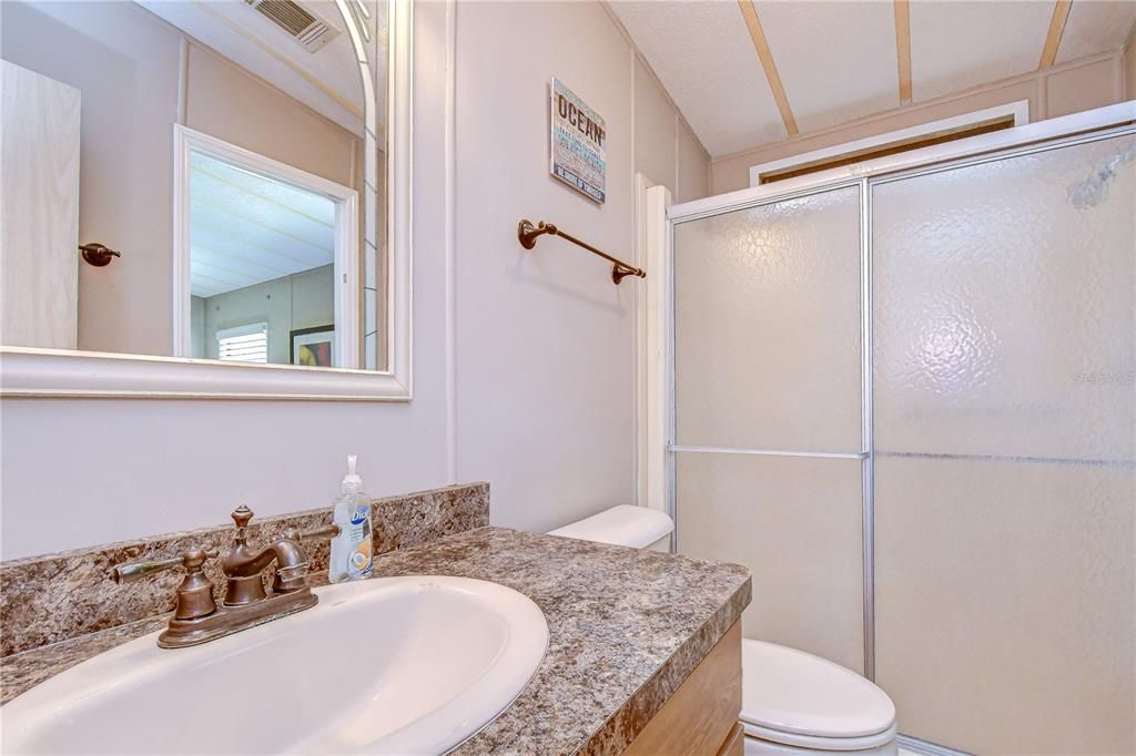 En Venta: $139,900 (2 camas, 2 baños, 1324 Pies cuadrados)