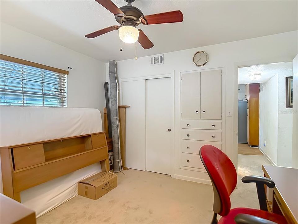 Activo con contrato: $295,500 (3 camas, 2 baños, 1408 Pies cuadrados)