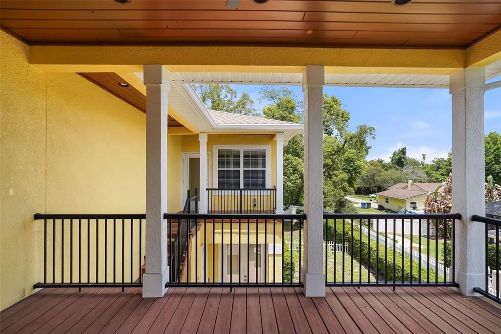En Venta: $924,900 (5 camas, 4 baños, 3713 Pies cuadrados)