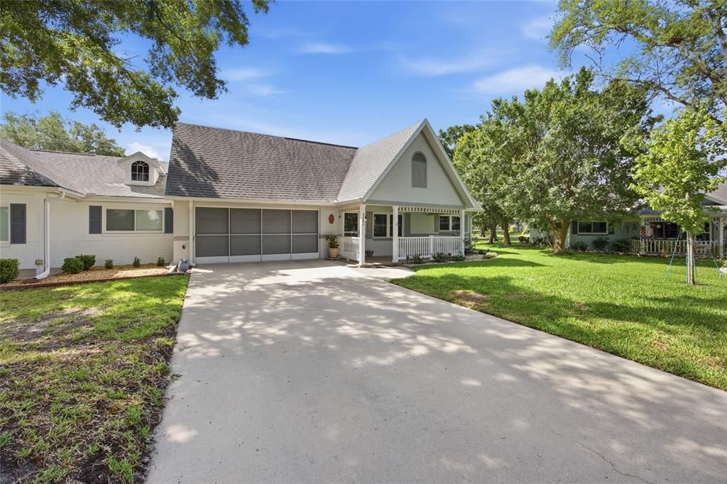 For Sale: $195,000 (2 beds, 2 baths, 1571 Square Feet)