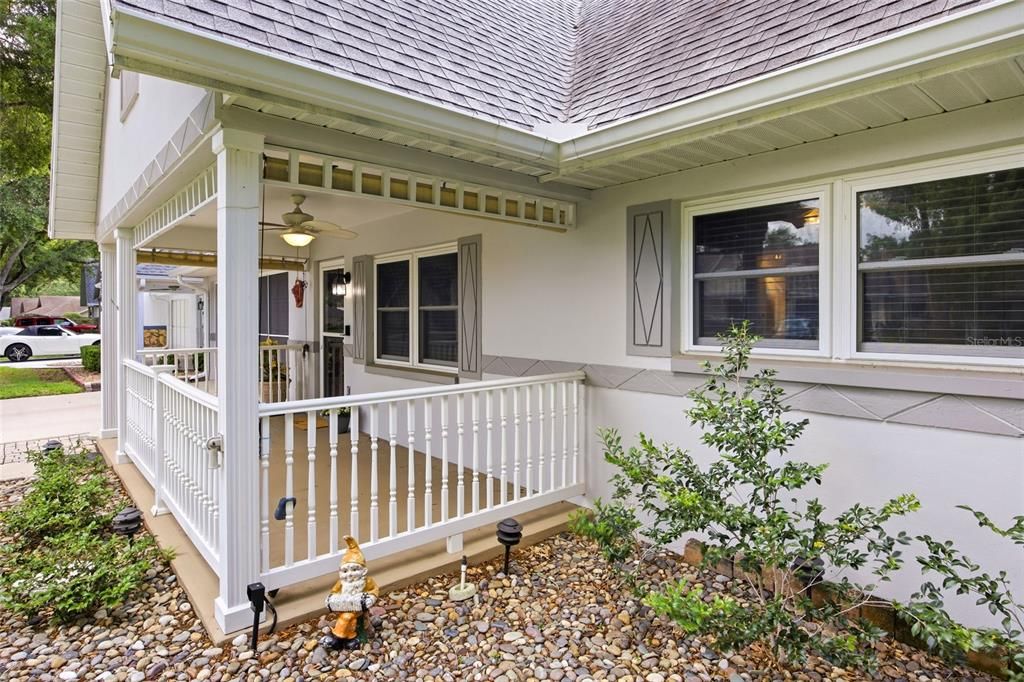 For Sale: $195,000 (2 beds, 2 baths, 1571 Square Feet)