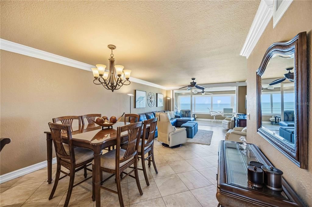En Venta: $1,279,000 (2 camas, 2 baños, 1521 Pies cuadrados)