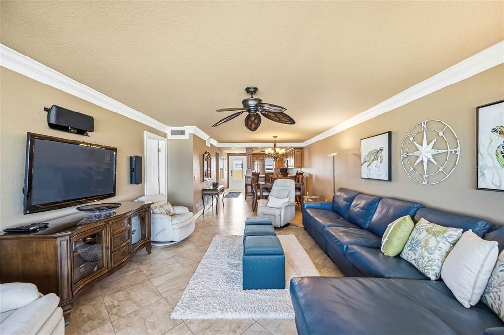 En Venta: $1,279,000 (2 camas, 2 baños, 1521 Pies cuadrados)
