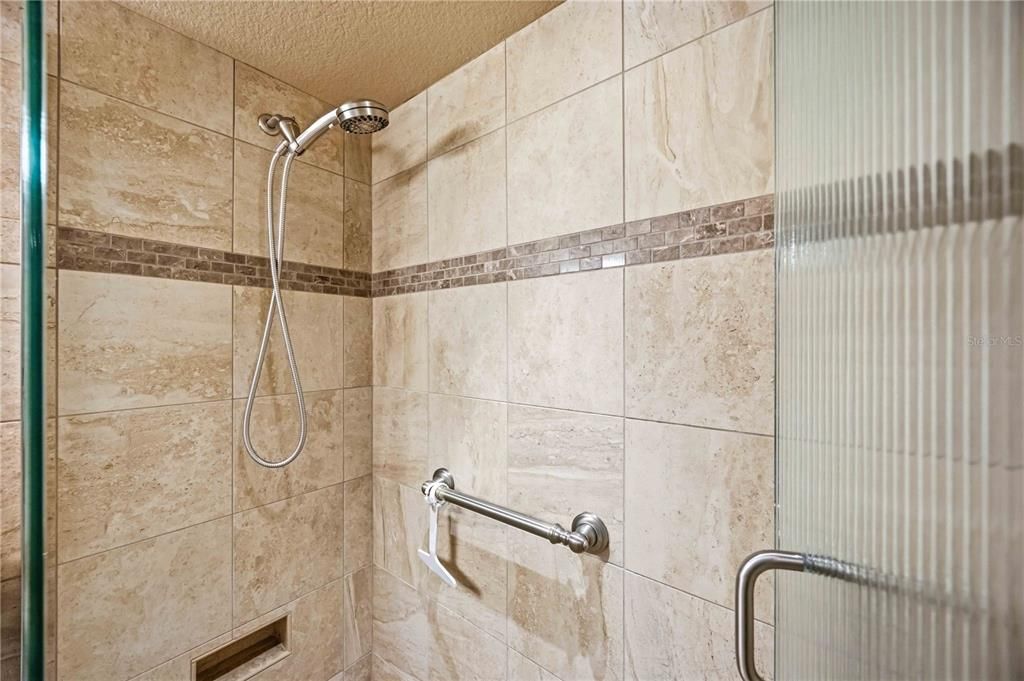 En Venta: $1,279,000 (2 camas, 2 baños, 1521 Pies cuadrados)