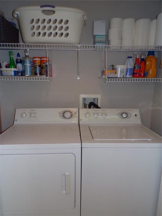 For Rent: $1,900 (3 beds, 2 baths, 1517 Square Feet)
