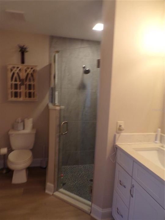 For Rent: $1,900 (3 beds, 2 baths, 1517 Square Feet)