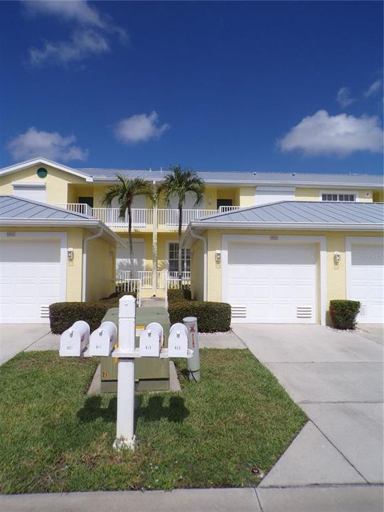 For Rent: $1,900 (3 beds, 2 baths, 1517 Square Feet)
