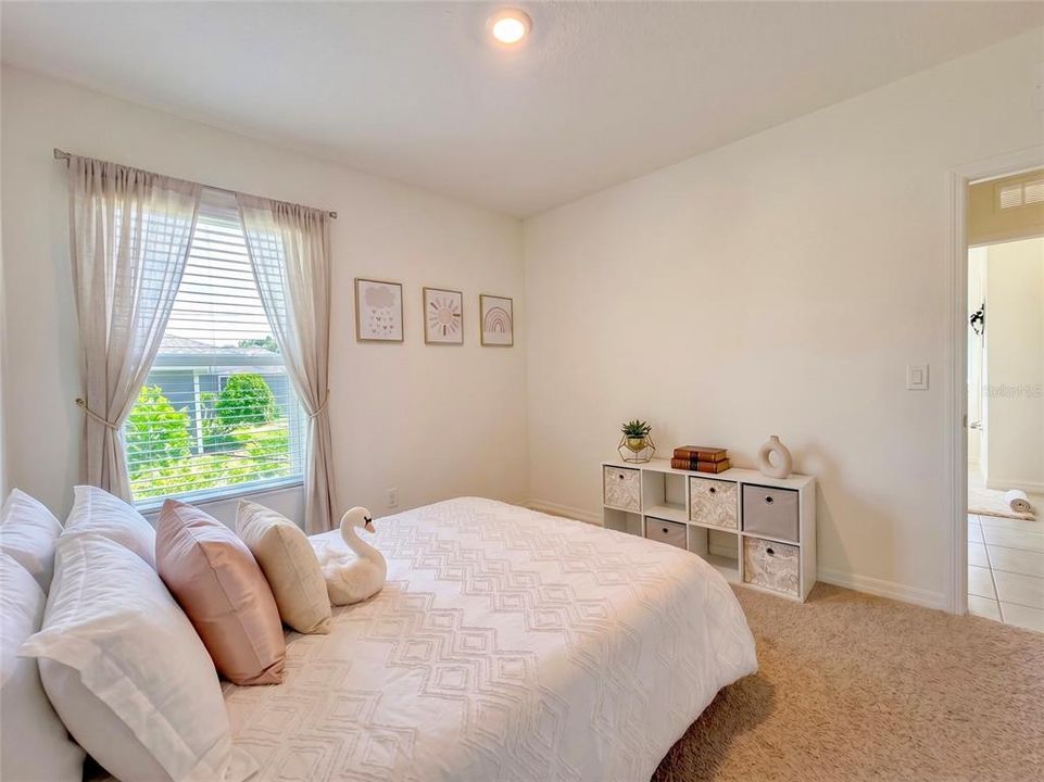 En Venta: $374,990 (4 camas, 2 baños, 1836 Pies cuadrados)