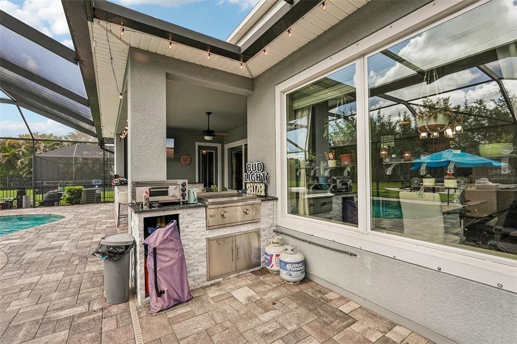 For Sale: $774,999 (4 beds, 3 baths, 3102 Square Feet)