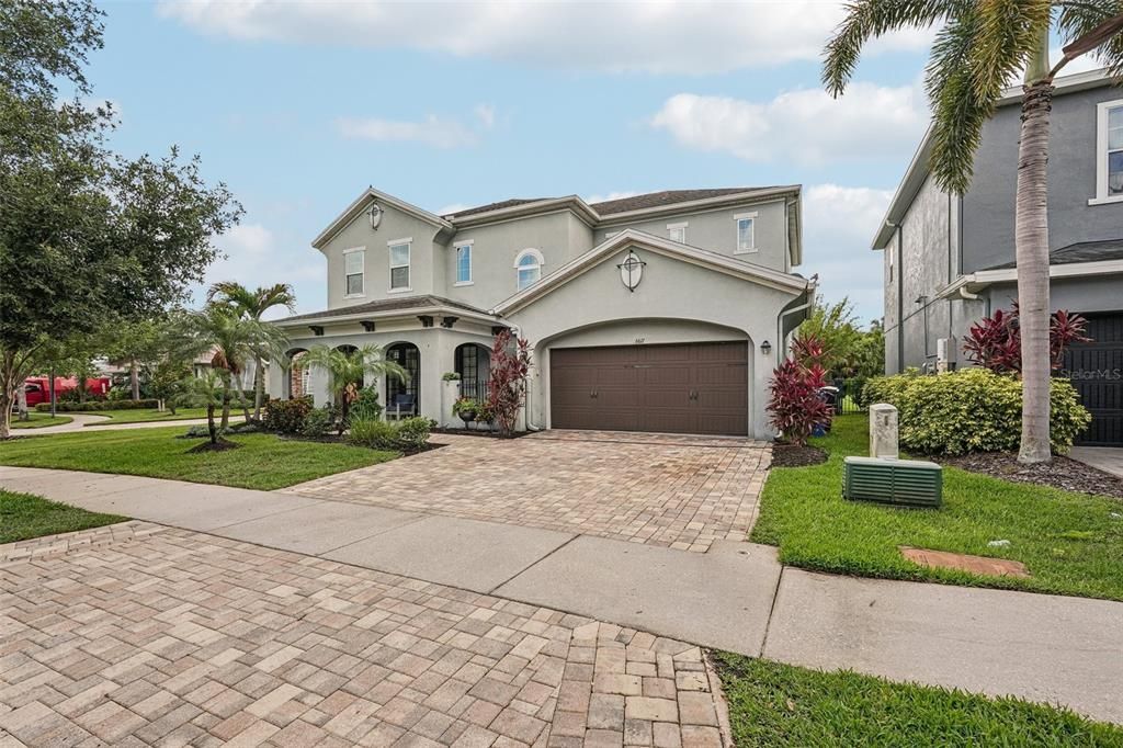 For Sale: $774,999 (4 beds, 3 baths, 3102 Square Feet)