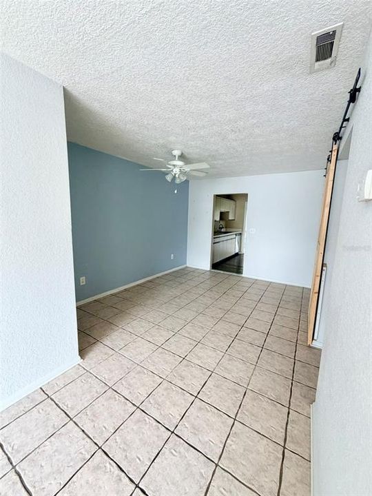 For Rent: $2,295 (3 beds, 2 baths, 1317 Square Feet)