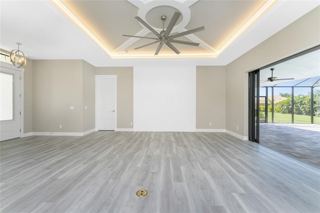 En Venta: $629,900 (3 camas, 2 baños, 2067 Pies cuadrados)