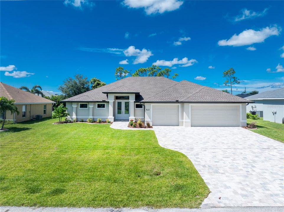 En Venta: $629,900 (3 camas, 2 baños, 2067 Pies cuadrados)