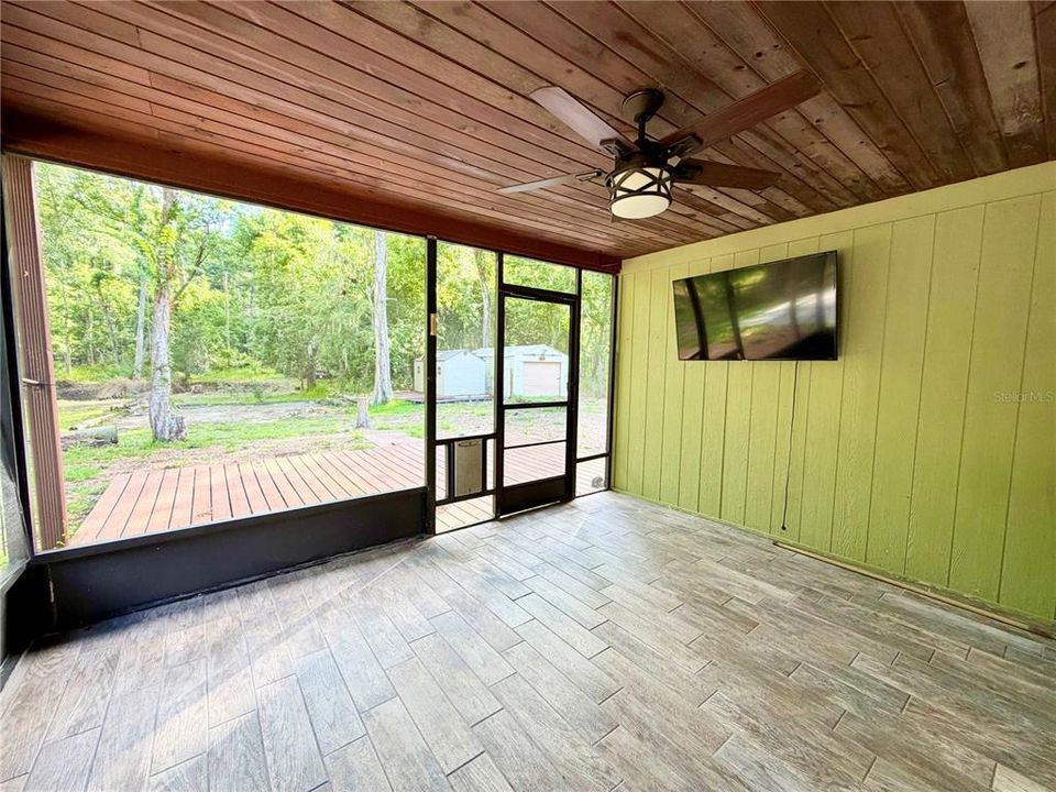 En Venta: $399,900 (3 camas, 2 baños, 1581 Pies cuadrados)