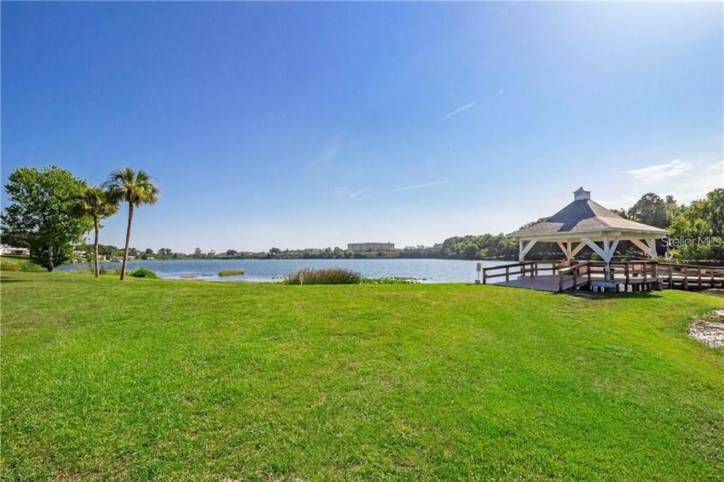 На продажу: $79,900 (0.15 acres)