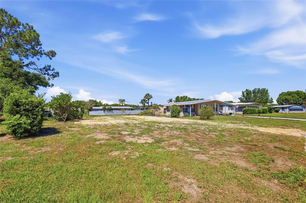 На продажу: $79,900 (0.15 acres)
