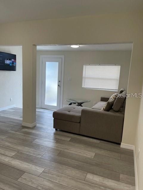 В аренду: $1,395 (1 спален, 1 ванн, 700 Квадратных фут)