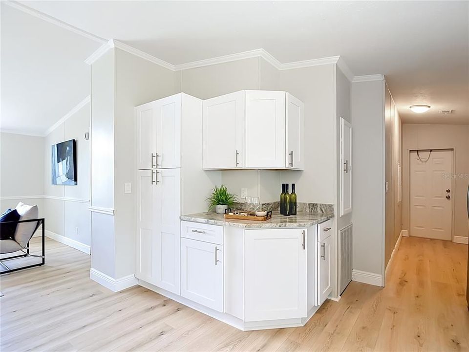 На продажу: $284,900 (3 спален, 2 ванн, 1404 Квадратных фут)