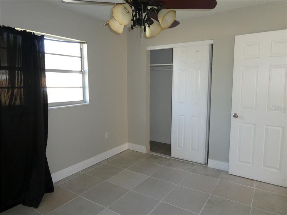For Sale: $225,000 (3 beds, 1 baths, 960 Square Feet)