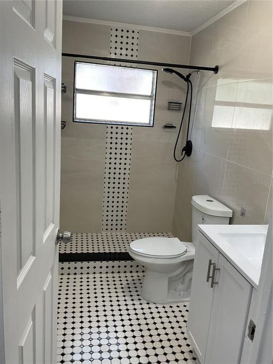 For Sale: $225,000 (3 beds, 1 baths, 960 Square Feet)