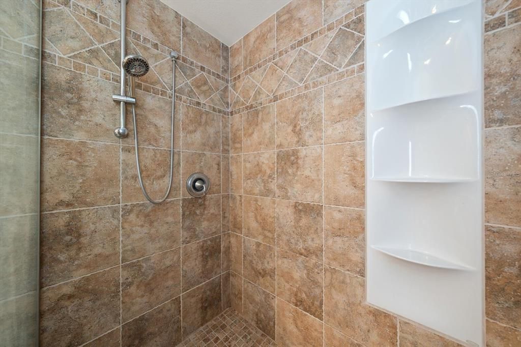 На продажу: $779,000 (3 спален, 3 ванн, 2641 Квадратных фут)