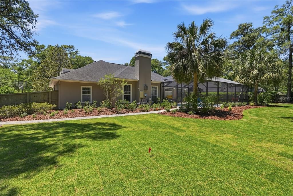 Activo con contrato: $869,900 (4 camas, 3 baños, 2860 Pies cuadrados)