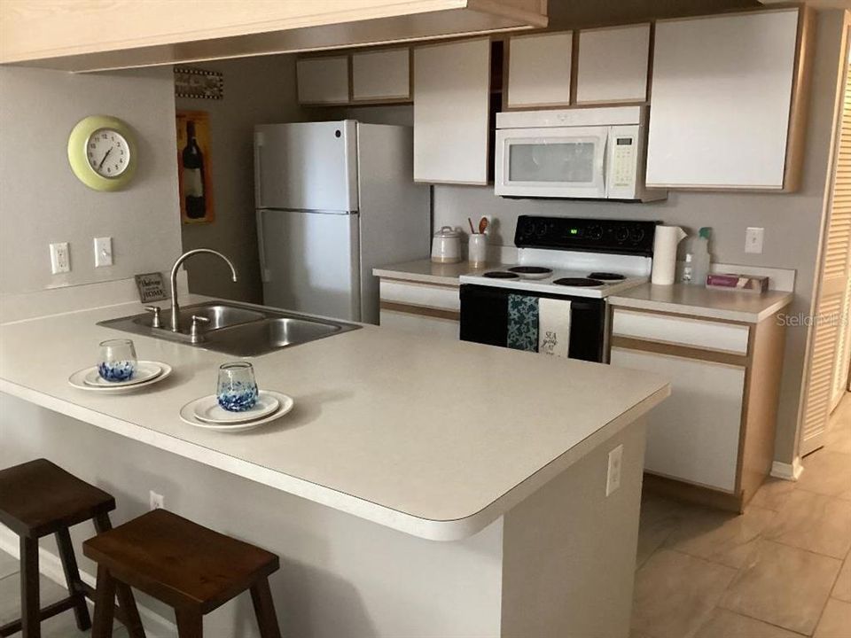 В аренду: $1,750 (3 спален, 2 ванн, 1357 Квадратных фут)
