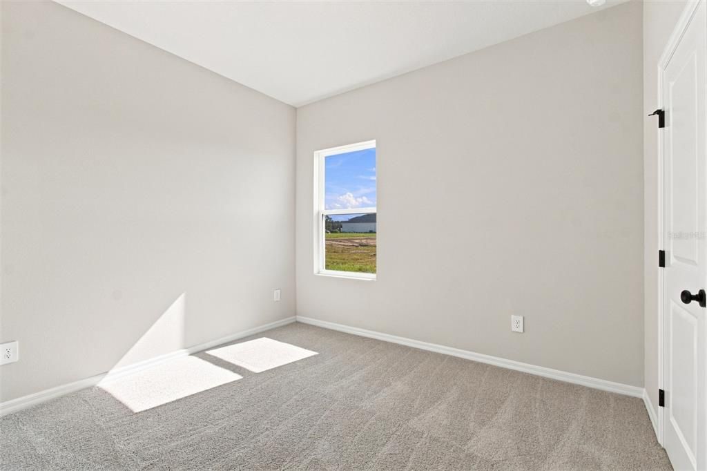 For Sale: $571,862 (4 beds, 3 baths, 2635 Square Feet)