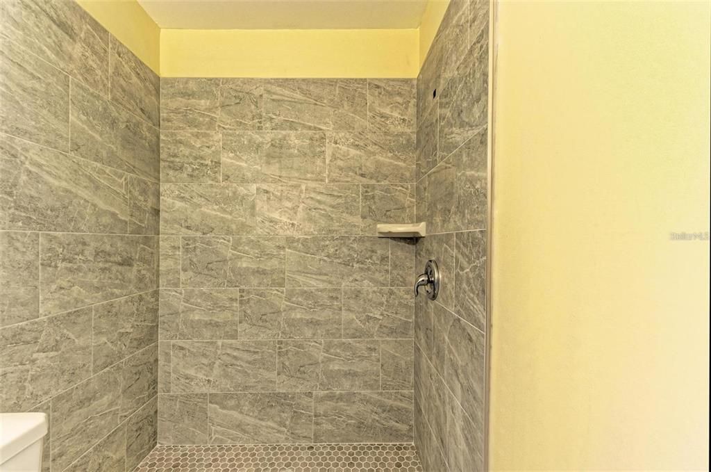 En Renta: $1,800 (3 camas, 2 baños, 1343 Pies cuadrados)