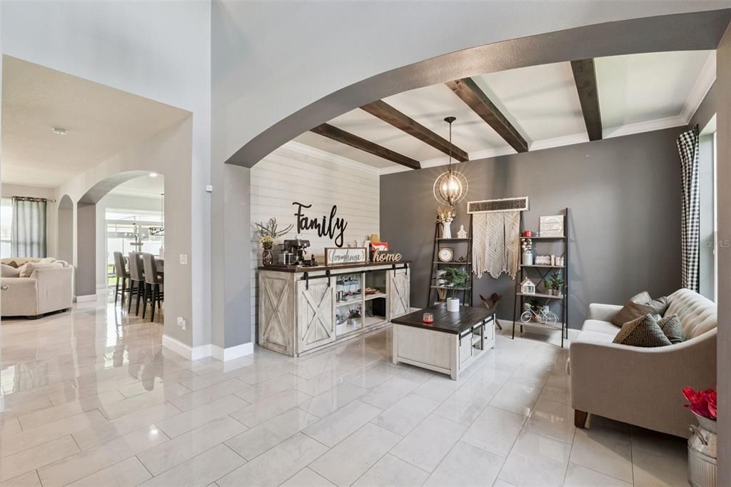 For Sale: $699,900 (6 beds, 4 baths, 4239 Square Feet)