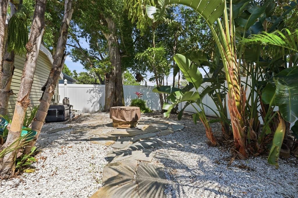 Active With Contract: $759,000 (4 beds, 3 baths, 2973 Square Feet)