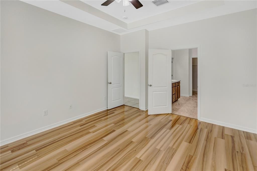 出租: $2,850 (4 贝兹, 3 浴室, 2749 平方英尺)