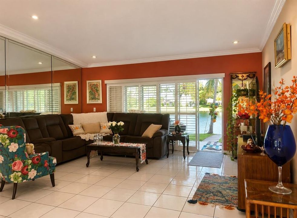 For Sale: $595,000 (3 beds, 2 baths, 1608 Square Feet)