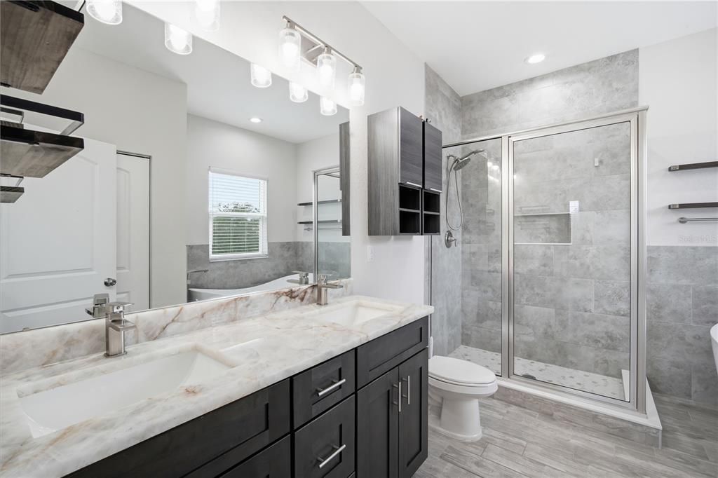 For Rent: $3,200 (4 beds, 3 baths, 2031 Square Feet)