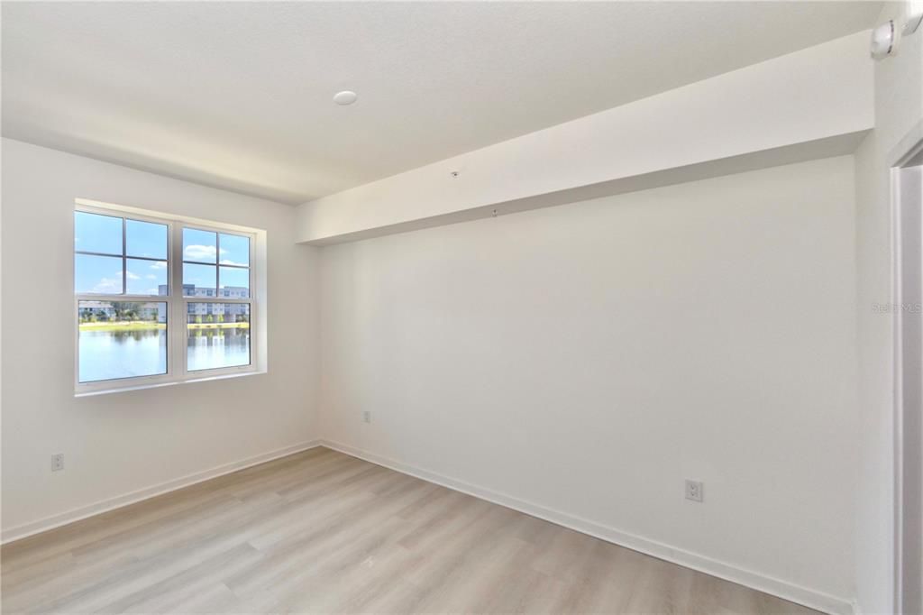 В аренду: $1,800 (2 спален, 2 ванн, 1023 Квадратных фут)