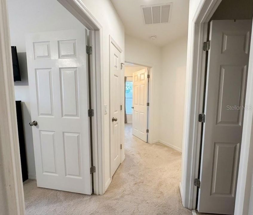 For Rent: $2,300 (4 beds, 2 baths, 1994 Square Feet)