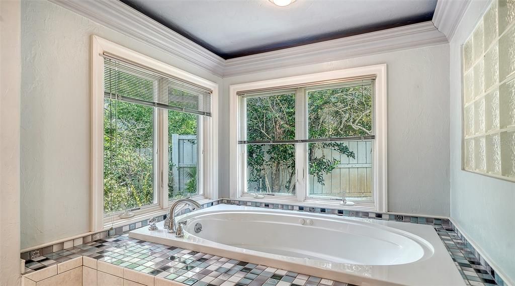 For Sale: $899,000 (4 beds, 3 baths, 3147 Square Feet)