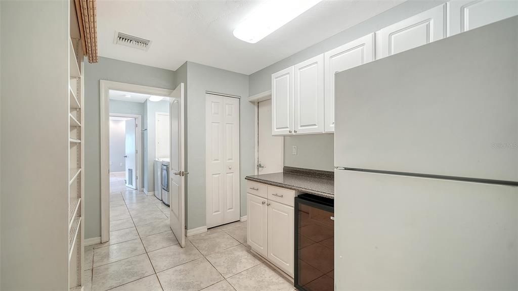 For Sale: $899,000 (4 beds, 3 baths, 3147 Square Feet)