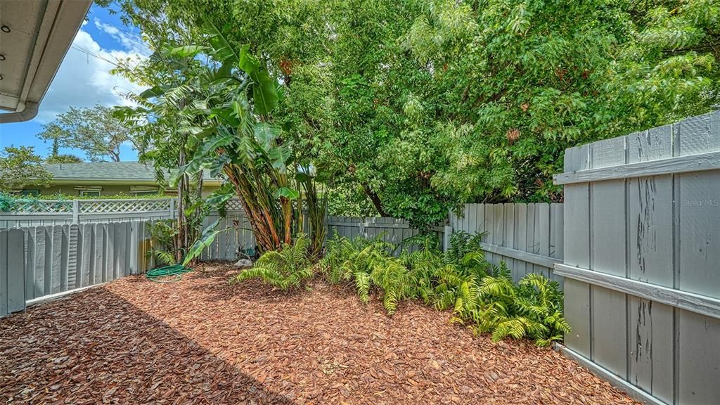 For Sale: $899,000 (4 beds, 3 baths, 3147 Square Feet)
