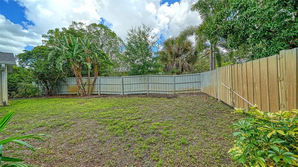 For Sale: $899,000 (4 beds, 3 baths, 3147 Square Feet)