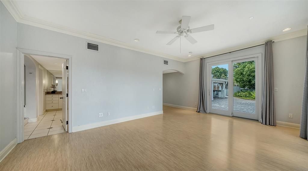 For Sale: $899,000 (4 beds, 3 baths, 3147 Square Feet)