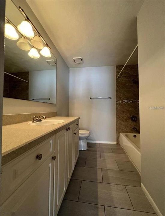 В аренду: $1,500 (1 спален, 1 ванн, 733 Квадратных фут)