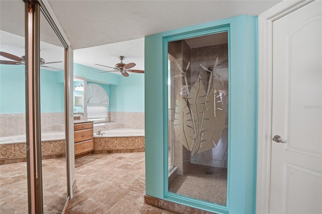 For Sale: $660,000 (4 beds, 3 baths, 2886 Square Feet)