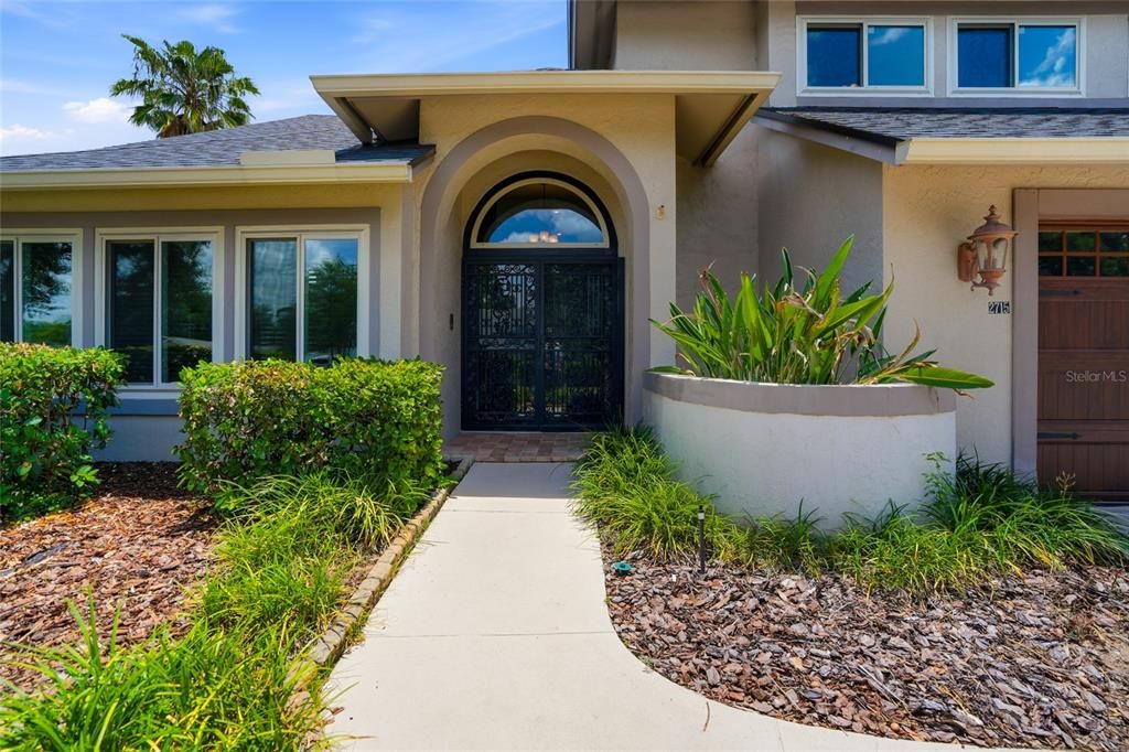 For Sale: $660,000 (4 beds, 3 baths, 2886 Square Feet)